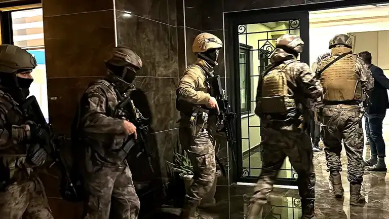 17 İlde DEAŞ Operasyonu: 89 Gözaltı